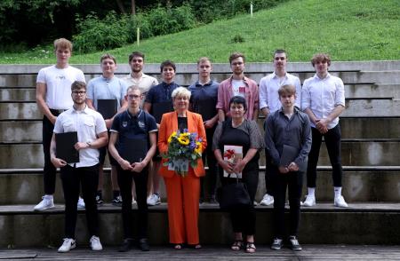 Podelitev maturitetnih spričeval na SŠ Ravne (2)